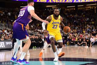 伊万在采访 伊万在采访