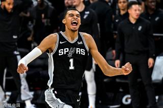 手均与篮筐 手均与篮筐