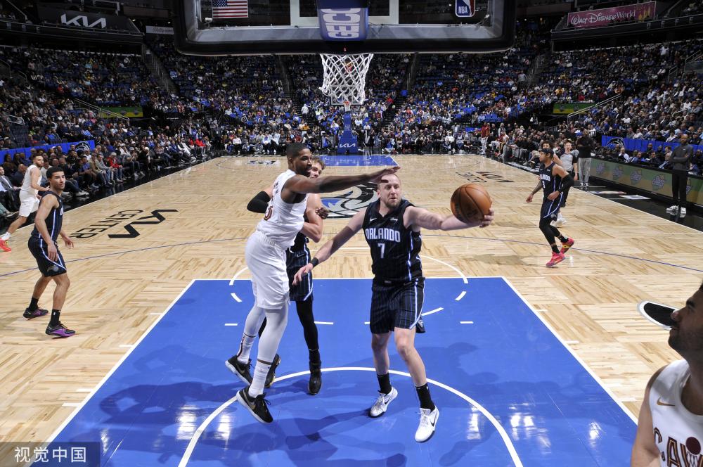 力和前场压 力和前场压