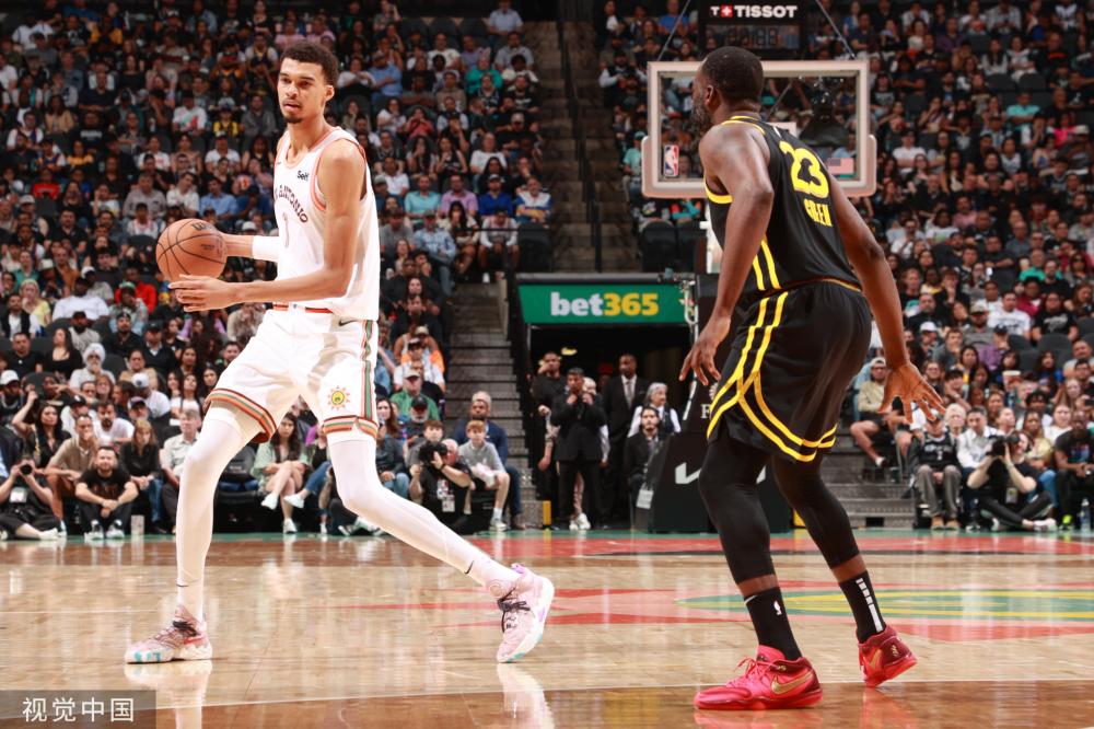 的默契配合 的默契配合